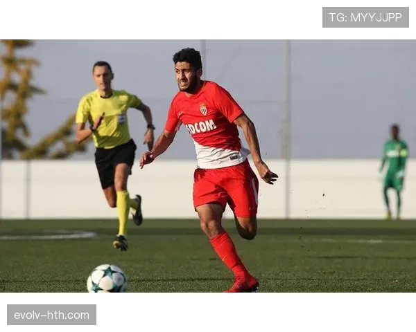 摩纳哥新赛季比赛节奏明显提升,球迷期待球队精彩表现与突破之路 摩纳哥新赛季比赛节奏明显提升,球迷期待球队精彩表现与突破之路